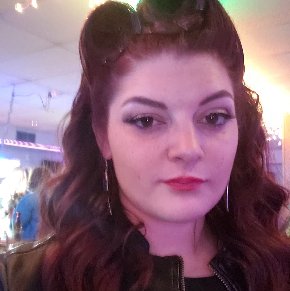 Meet your Posher, Melissa